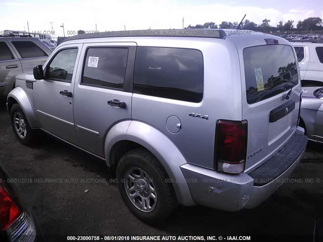 1D4PU2GKXBW535703 - 2011 DODGE NITRO SILVER photo 3