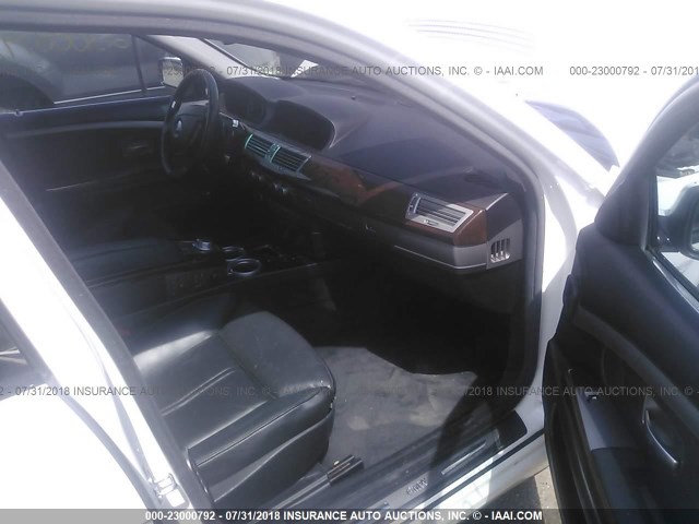 WBAHL83518DT12992 - 2008 BMW 750 I WHITE photo 5