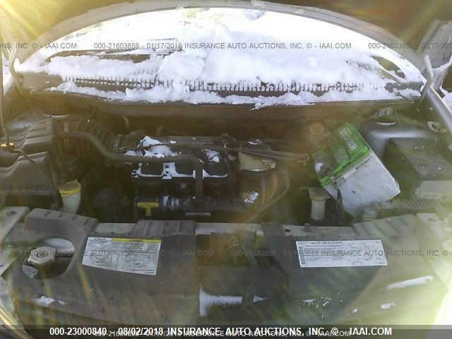 2C4GP54L53R367031 - 2003 CHRYSLER TOWN & COUNTRY LXI SILVER photo 10