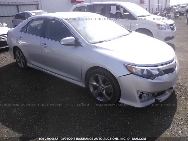 4T1BK1FK3EU023866 - 2014 TOYOTA CAMRY SE/XLE SILVER photo 1