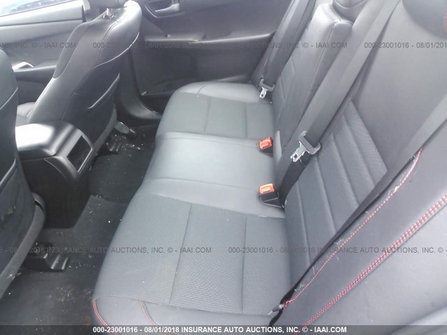 4T1BF1FK7HU369461 - 2017 TOYOTA CAMRY LE/XLE/SE/XSE SILVER photo 8