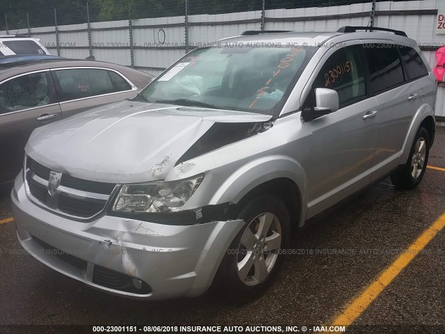 3D4PG5FV2AT274639 - 2010 DODGE JOURNEY SXT SILVER photo 2