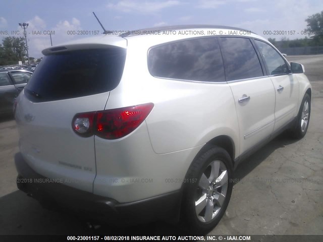 1GNKVLED6CJ129020 - 2012 CHEVROLET TRAVERSE LTZ WHITE photo 4