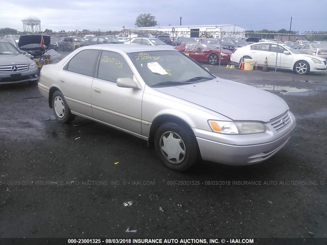 4T1BG22K9XU567935 - 1999 TOYOTA CAMRY CE/LE/XLE 棕色 照片 1