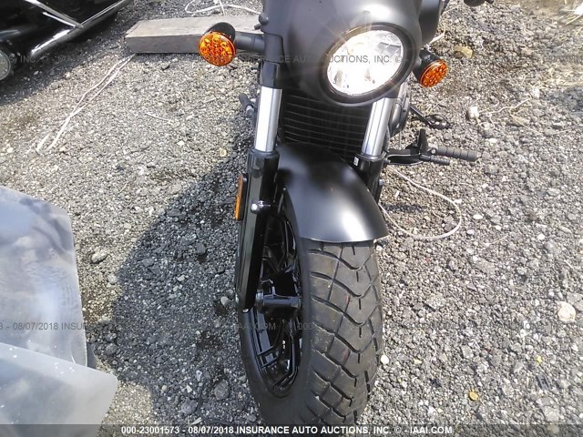56KMTA009J3135549 - 2018 INDIAN MOTORCYCLE CO. SCOUT BOBBER/ABS BLACK photo 5