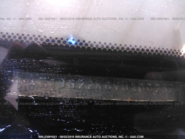 4T1BG22K6VU100257 - 1997 TOYOTA CAMRY CE/LE/XLE ნაცრისფერი ფოტო 9