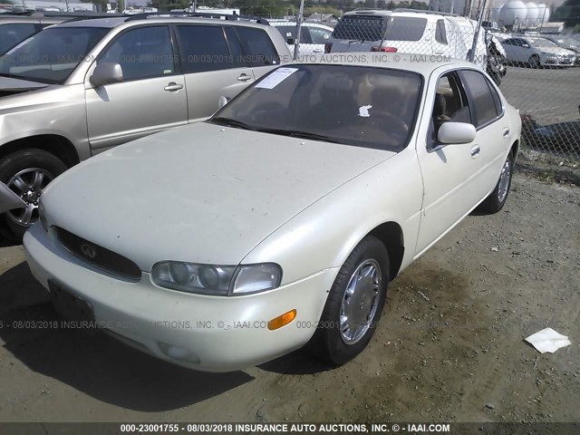 JNKAY21D1SM217481 - 1995 INFINITI J30 WHITE photo 2