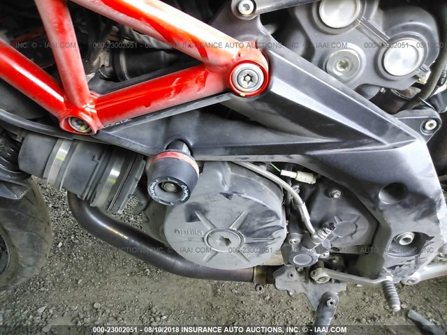 ZD4RAC014ES000789 - 2014 APRILIA SHIVER 750 RED photo 9