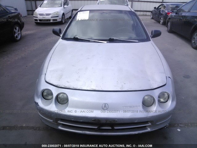 JH4DC4342SS021257 - 1995 ACURA INTEGRA RS SILVER photo 6