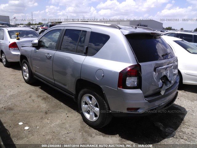 1C4NJCEA1GD619845 - 2016 JEEP COMPASS LATITUDE ვერცხლისფერი ფოტო 3