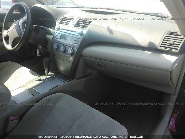 4T4BF3EK9AR015191 - 2010 TOYOTA CAMRY SE/LE/XLE 红色 照片 5