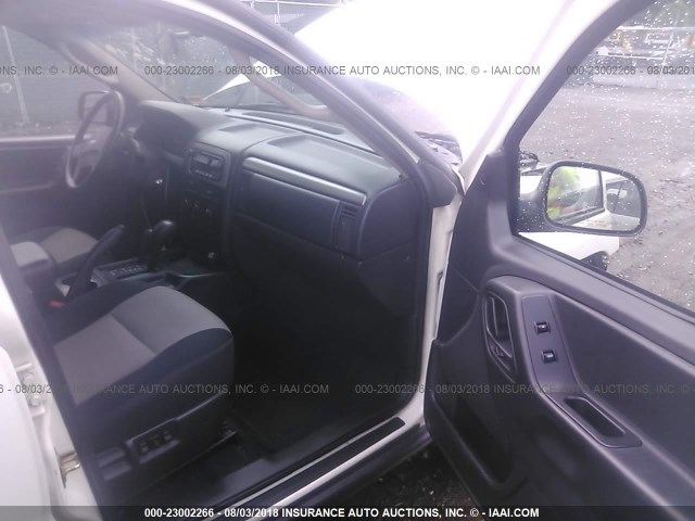 1J4GW48S44C424273 - 2004 JEEP GRAND CHEROKEE LAREDO/COLUMBIA/FREEDOM 白色 照片 5