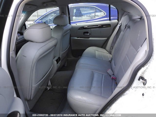 1LNHM81W21Y724196 - 2001 LINCOLN TOWN CAR EXECUTIVE Белый фото 8