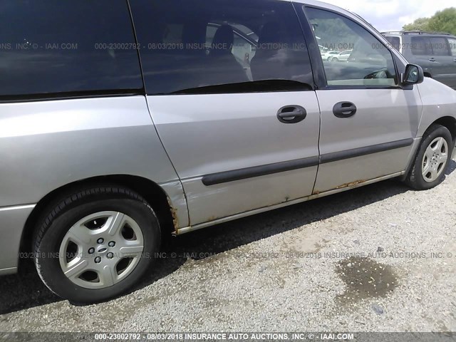 2FMZA51694BB28161 - 2004 FORD FREESTAR SE SILVER photo 6