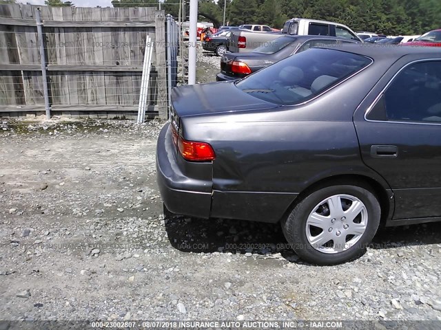 4T1BG22K2YU983651 - 2000 TOYOTA CAMRY CE/LE/XLE 灰色 照片 6