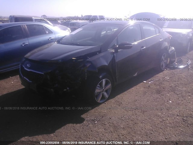 3KPFL4A77JE218532 - 2018 KIA FORTE LX/S BLACK photo 2