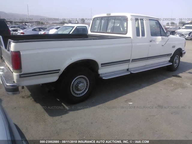 1FTHX25G3KKA39351 - 1989 FORD F250 WHITE photo 4