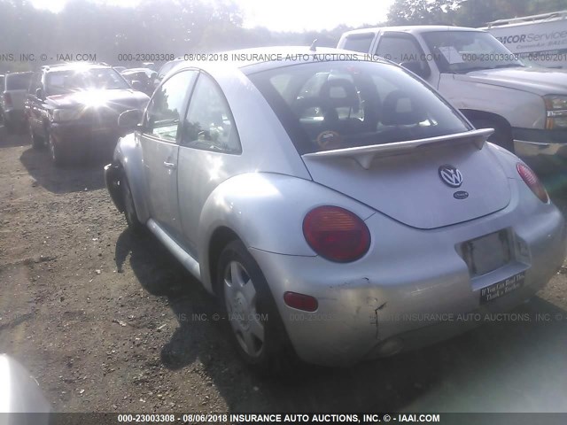 3VWDD21C7XM470590 - 1999 VOLKSWAGEN NEW BEETLE GLX SILVER photo 3