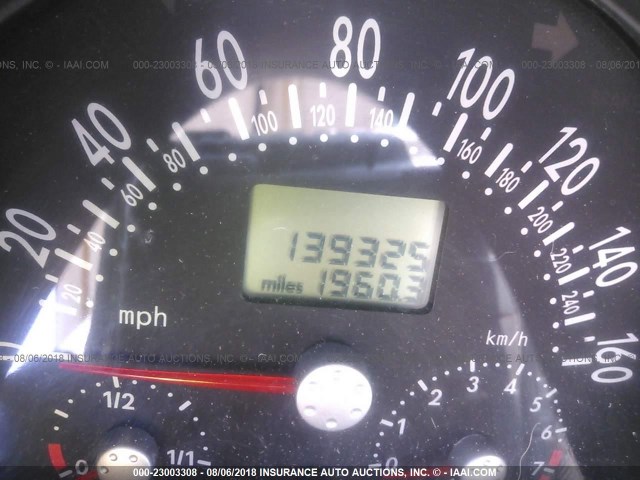 3VWDD21C7XM470590 - 1999 VOLKSWAGEN NEW BEETLE GLX 银色 照片 7