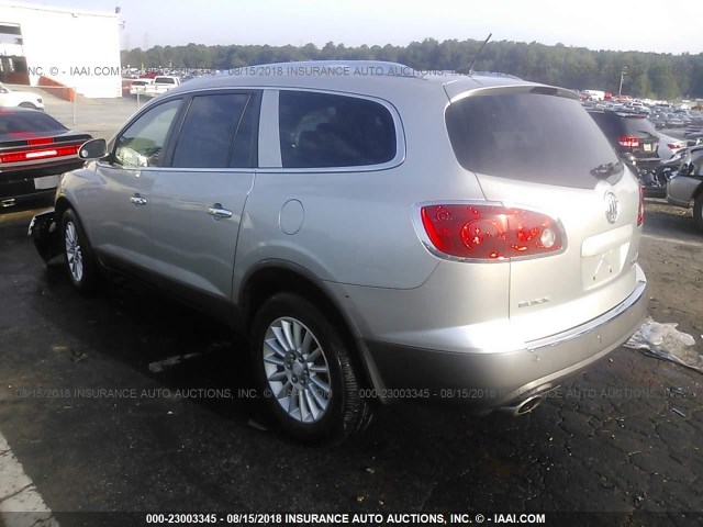 5GAER23778J156074 - 2008 BUICK ENCLAVE CXL Argent photo 3