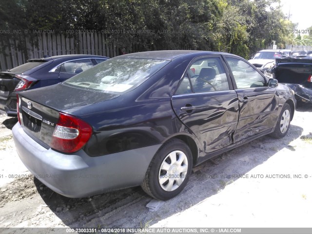 4T1BE32K43U158408 - 2003 TOYOTA CAMRY LE/XLE/SE BLACK photo 4