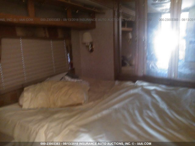 5B4MP67G053398681 - 2005 WORKHORSE CUSTOM CHASSIS MOTORHOME CHASSIS W22 Unknown photo 8