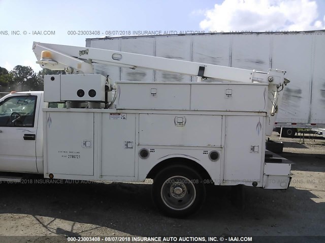 3GBKC34G42M113981 - 2002 CHEVROLET GMT-400 C3500-HD 黄色 照片 7