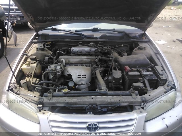 4T1BG22K0XU525444 - 1999 TOYOTA CAMRY CE/LE/XLE 金色 照片 10