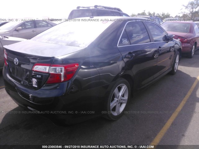 4T1BF1FKXCU123643 - 2012 TOYOTA CAMRY SE/LE/XLE 黑色 照片 4