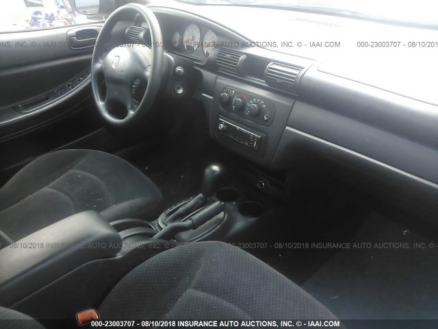 1B3EL46J05N578857 - 2005 DODGE STRATUS SXT WHITE photo 5