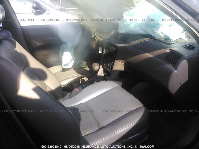 4T1BG28K9YU622876 - 2000 TOYOTA CAMRY CE/LE/XLE ნაცრისფერი ფოტო 5