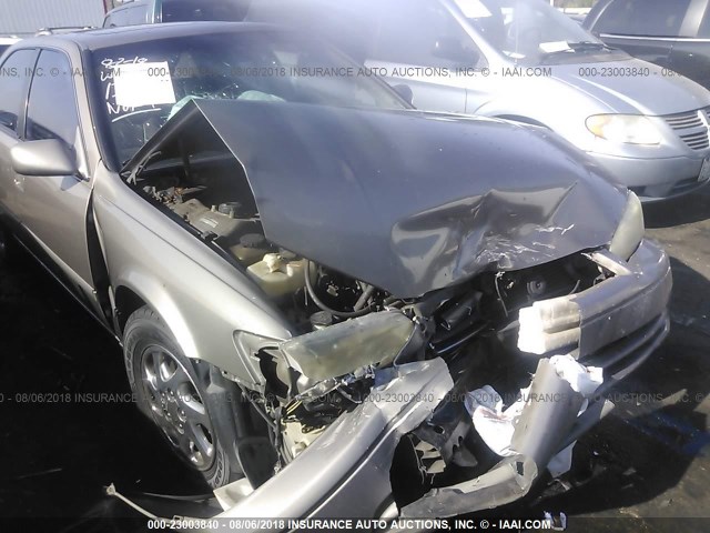 4T1BG28K9YU622876 - 2000 TOYOTA CAMRY CE/LE/XLE ნაცრისფერი ფოტო 6