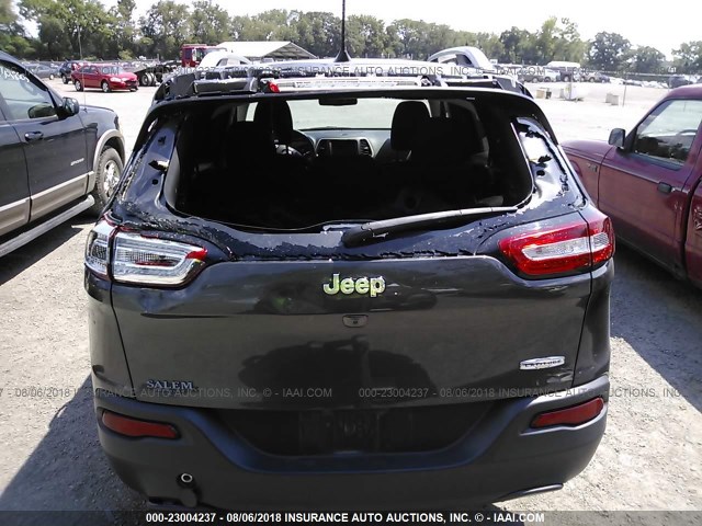 1C4PJLCBXGW307516 - 2016 JEEP CHEROKEE LATITUDE GRAY photo 6