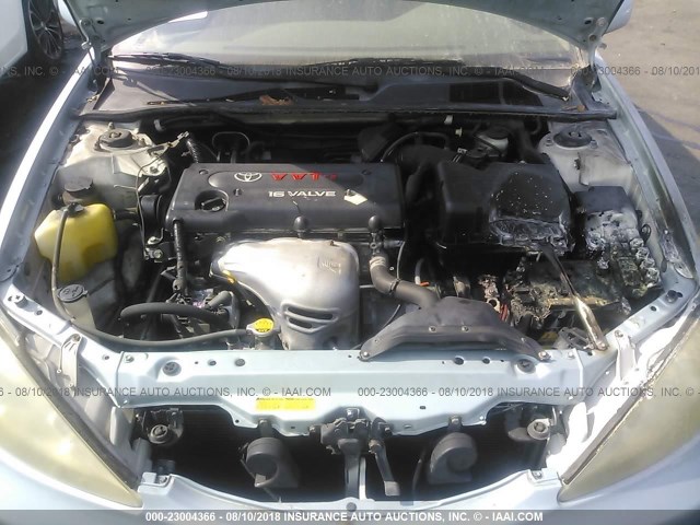 JTDBE32KX20063815 - 2002 TOYOTA CAMRY LE/XLE/SE 蓝色 照片 10