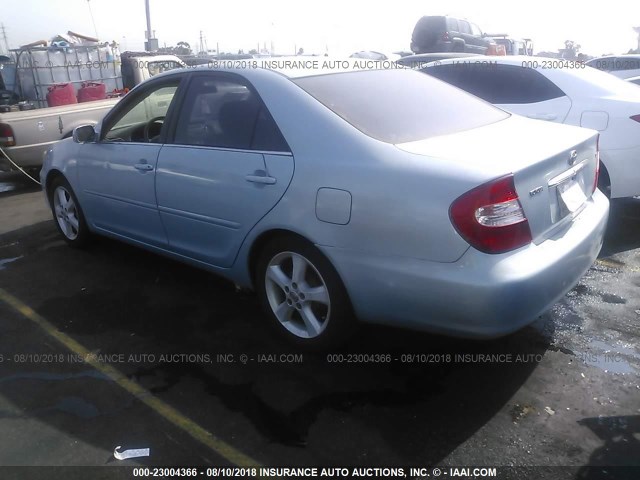 JTDBE32KX20063815 - 2002 TOYOTA CAMRY LE/XLE/SE 蓝色 照片 3