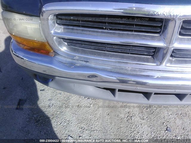 1B7GL2AN7YS758686 - 2000 DODGE DAKOTA QUAD BLUE photo 6