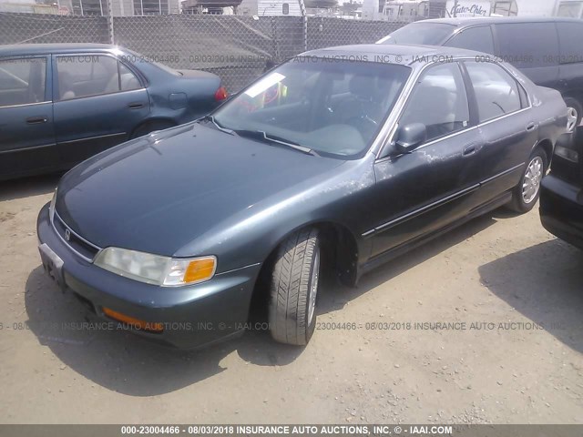 1HGCD566XVA115976 - 1997 HONDA ACCORD EX/EX-R BLUE photo 2