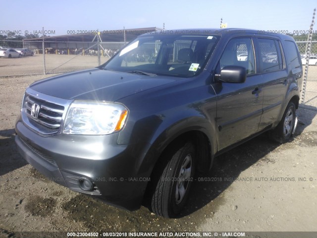 5FNYF3H20DB001780 - 2013 HONDA PILOT LX GRAY photo 2