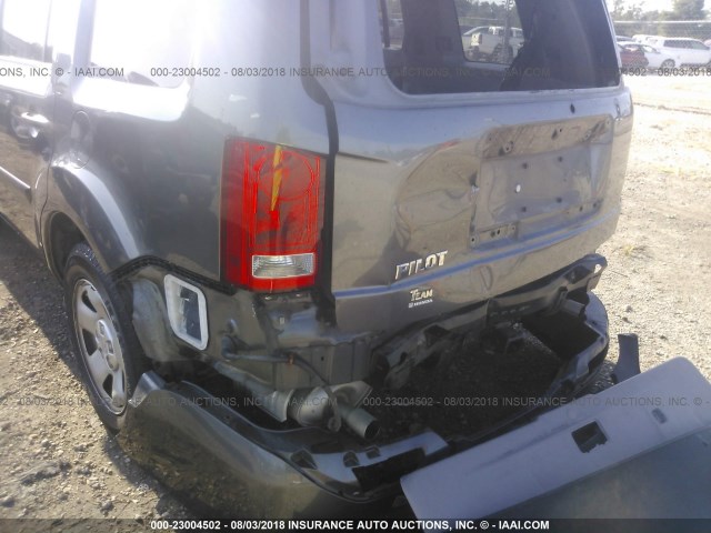 5FNYF3H20DB001780 - 2013 HONDA PILOT LX GRAY photo 6