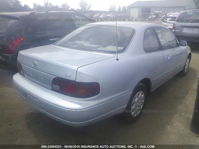 4T1CG12K8TU712830 - 1996 TOYOTA CAMRY DX/LE SILVER photo 4