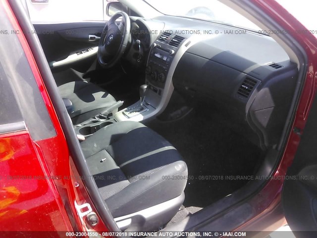 2T1BU4EE4AC504079 - 2010 TOYOTA COROLLA S/LE/XLE RED photo 5