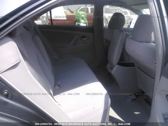 4T4BF3EK3BR146411 - 2011 TOYOTA CAMRY SE/LE/XLE GRAY photo 8