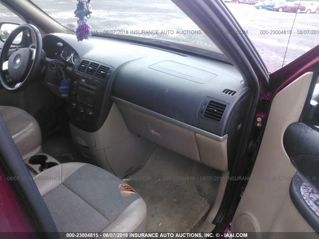 1GNDV23LX5D205692 - 2005 CHEVROLET UPLANDER LS RED photo 5