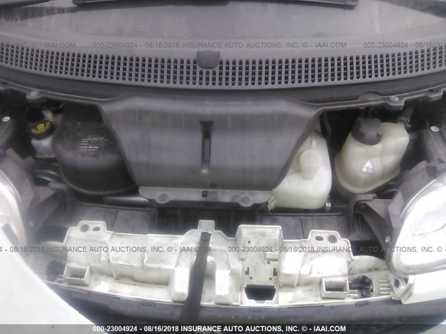 WMEEJ3BA0EK738095 - 2014 SMART FORTWO PURE/PASSION WHITE photo 10