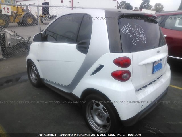 WMEEJ3BA0EK738095 - 2014 SMART FORTWO PURE/PASSION WHITE photo 3