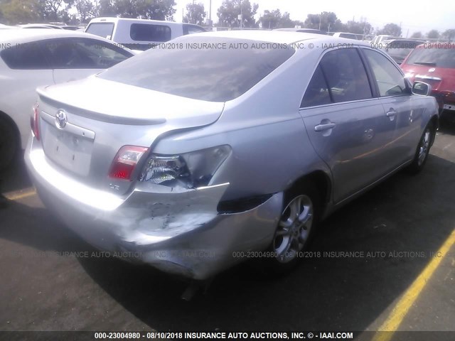 JTNBE46K373079727 - 2007 TOYOTA CAMRY NEW GENERAT CE/LE/XLE/SE SILVER photo 4