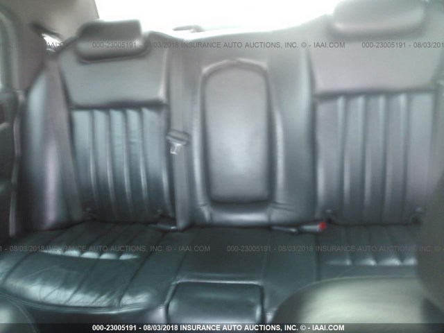 2LNBL8EV9AX622291 - 2010 LINCOLN TOWN CAR EXECUTIVE L BLACK photo 8