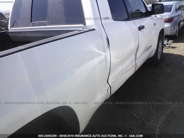 5TFRY5F11EX157693 - 2014 TOYOTA TUNDRA DOUBLE CAB SR/SR5 WHITE photo 6