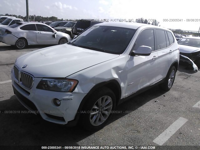 5UXWX9C50E0D31025 - 2014 BMW X3 XDRIVE28I WHITE photo 2