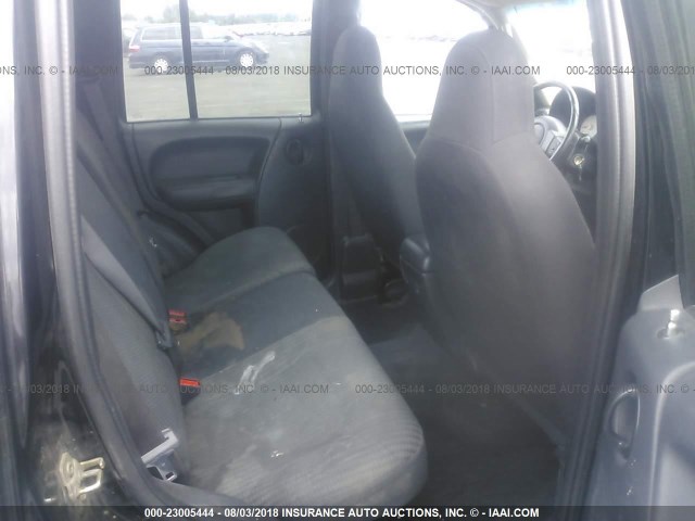 1J4GL48K13W592300 - 2003 JEEP LIBERTY SPORT/FREEDOM შავი ფოტო 8